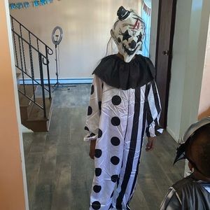 Halloween clown costume